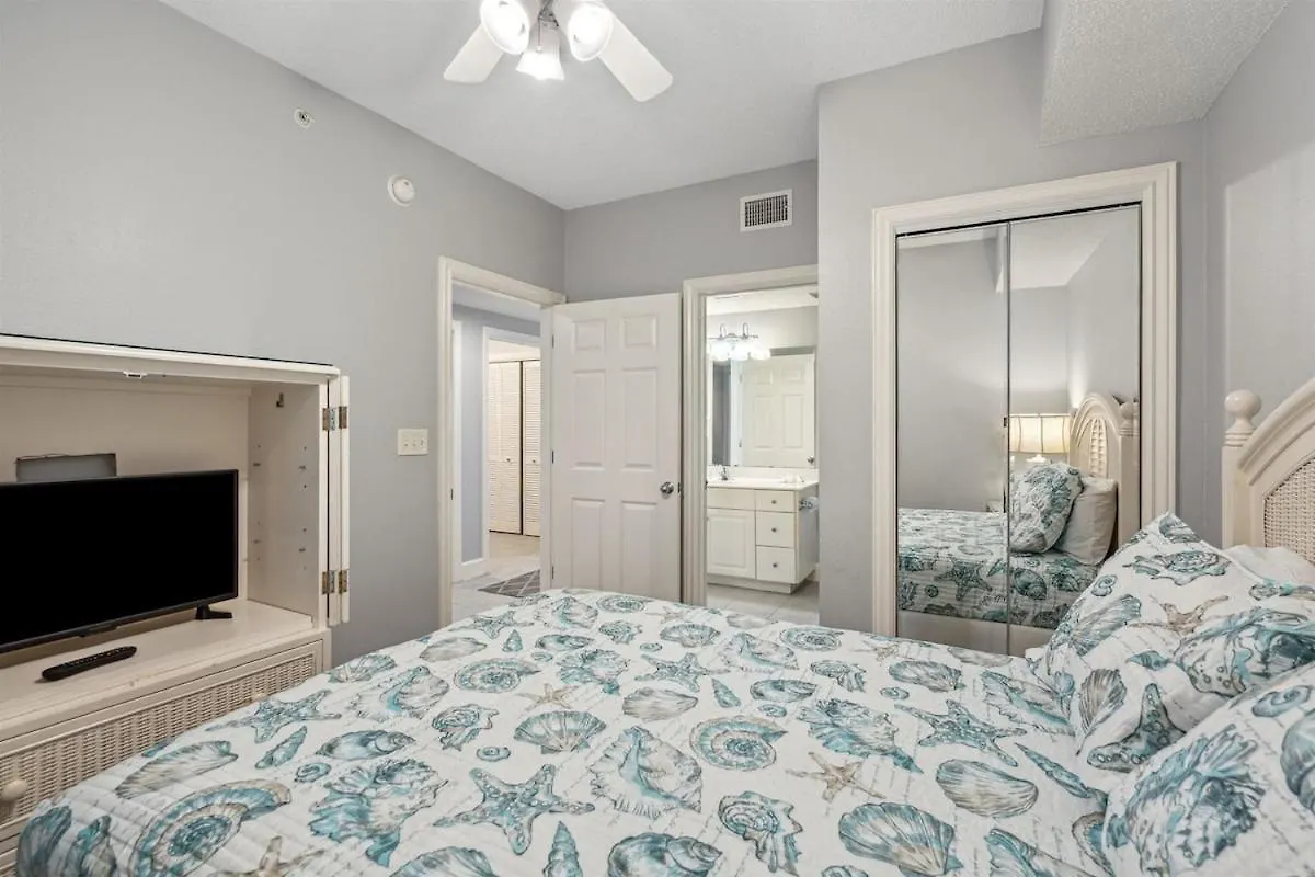 Majestic Condo- Tower 2 #206 3 Bedroom 3 Ba Low Floor! Panama City Beach 0*,