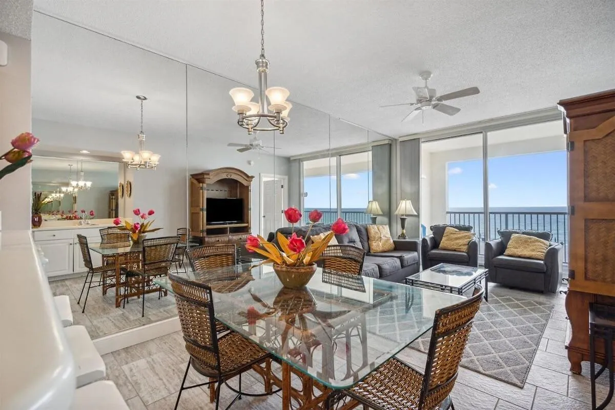 Majestic Condo- Tower 2 #206 3 Bedroom 3 Ba Low Floor! Panama City Beach USA